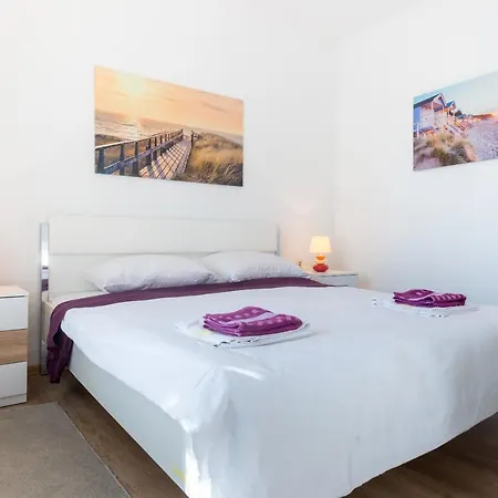 Sunlit Comfort * 두브로브니크